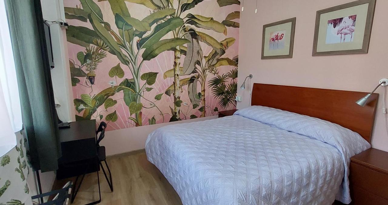 Villa La Lanterna Pietra Ligure Extérieur photo